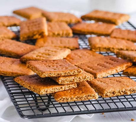 Vegan Graham Cracker Recipe (Healthy, No Honey!)