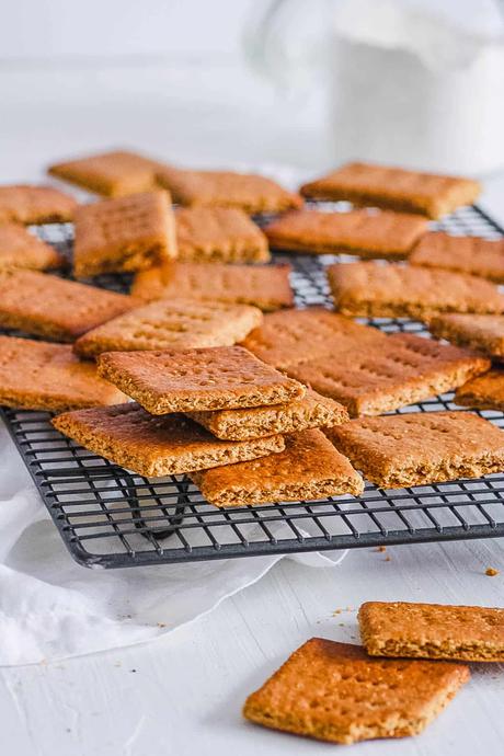 Vegan Graham Cracker Recipe (Healthy, No Honey!)