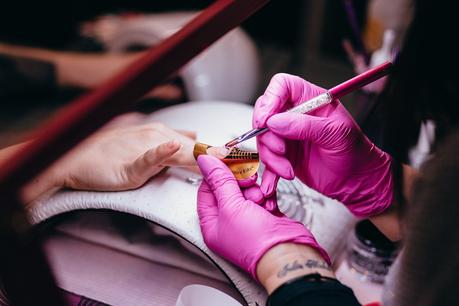 Seven Time Management Tips for Struggling Nail Artists