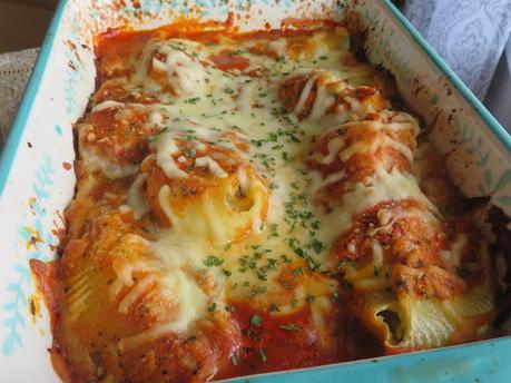 Spinach and Cheese Stuffed Shells