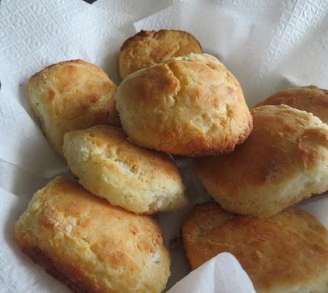 Easy 7-up Biscuits