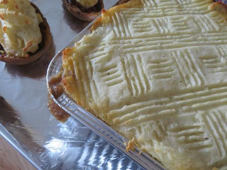 Mary Berry's Cottage Pie with Cheesy Topping