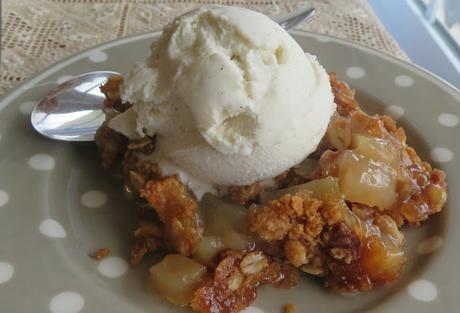 Mom's Best Apple Crisp