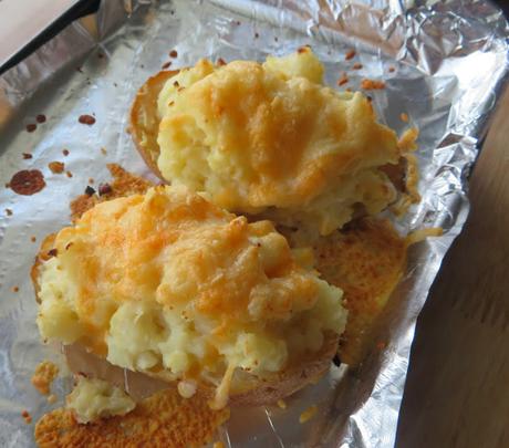 Twice Baked Cauliflower Cheese Potatoes