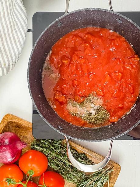 Keto Marinara Sauce (Low Carb, Vegan, Healthy)