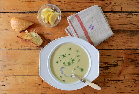 Super Easy Skinny Creamy Artichoke Soup, 30AEats.com