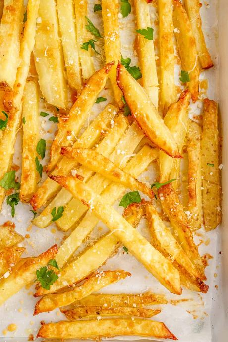 Parmesan Truffle Fries With Garlic