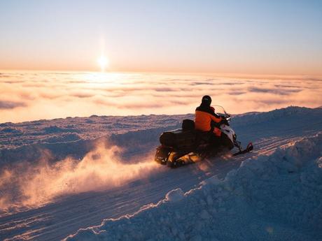 Driving snowmobiles is one of the favorite winter activities in Lapland