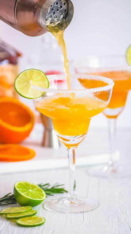 Italian Margarita Recipe With Amaretto (Best Cocktail!)