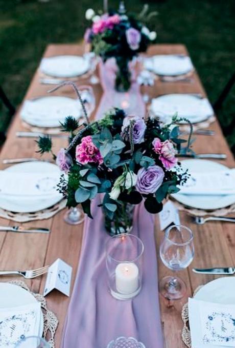 lavender-wedding-decor-ideas-lavebder-table-runner-NAK-Photography-334x500