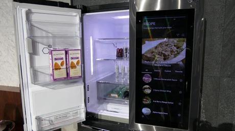 There's no doubt that celebrity sells products. Smart Fridge Showdown: LG Smart InstaView vs. Samsung