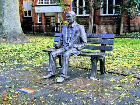 Manchester: Divina De Campo, Alan Turing & The Rochdale Canal...