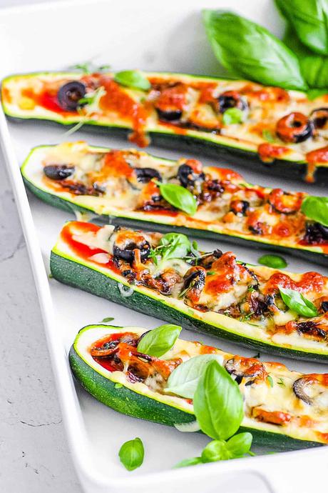 Zucchini Pizza Boats (Low Carb, Easy Recipe!)