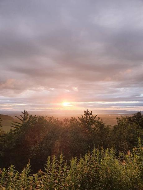 Thru-hiking the 102-mile Cotswold Way