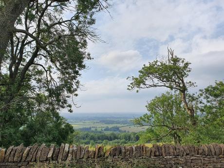 Thru-hiking the 102-mile Cotswold Way