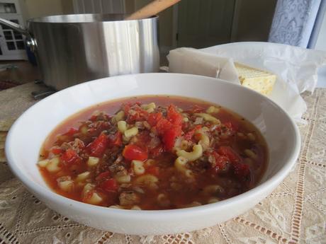 Tomato, Beef & Macaroni Soup