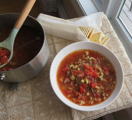 Tomato, Beef & Macaroni Soup