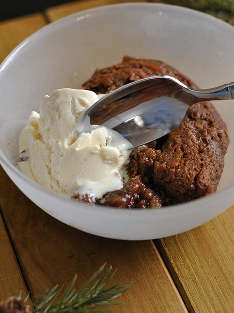 gingerbread cobbler with ice cream