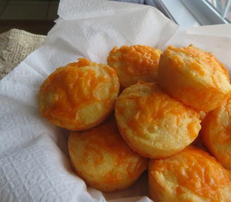Cheddar Cornbread Muffins