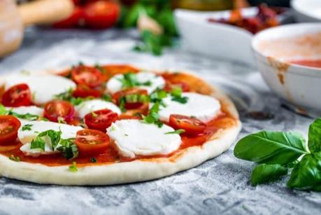 Tips for Elevating Your Homemade Pizza Game