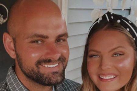 Oh No! Dad Dies After Falling From The Roof While Fixing Christmas Decorations