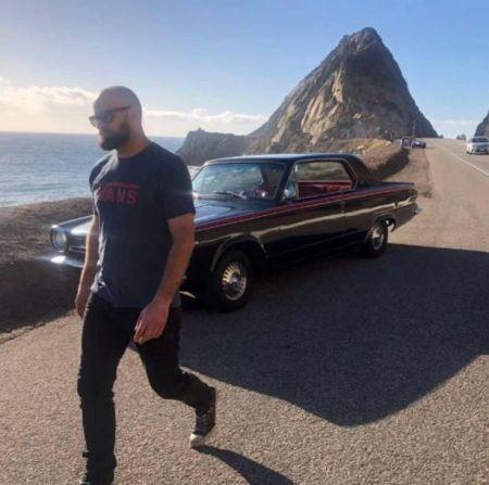 Oh No! Dad Dies After Falling From The Roof While Fixing Christmas Decorations