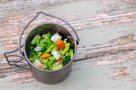 5 Real Food Hiking Snacks to Fuel Your Next Adventure