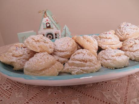 Sweetened Condensed Milk Snowballs