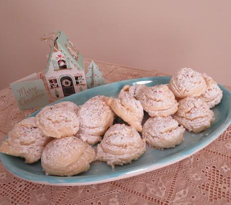 Sweetened Condensed Milk Snowballs