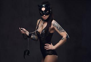 How to Make the Most of Body Cage Lingerie