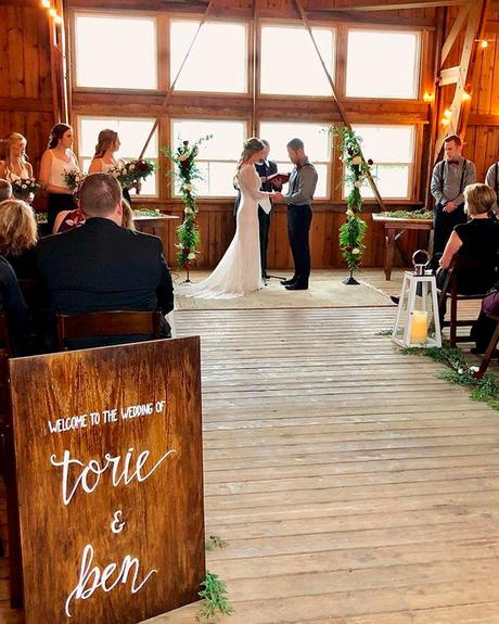 rustic wedding venues in wi outdoor rustic indoor aisle