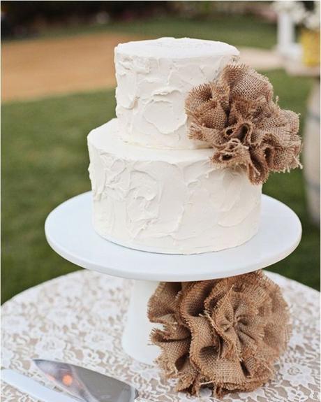 small rustic wedding cakes pastel cakes