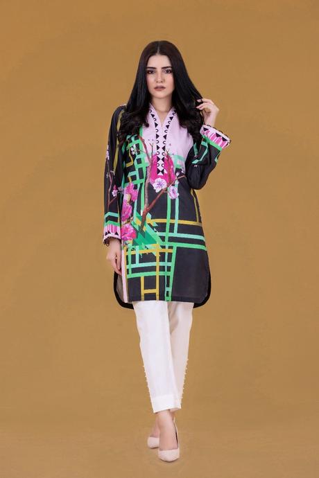 Top 5 Gul Ahmed Kurtis to wear in UK Gul Ahmed - Black Kurti