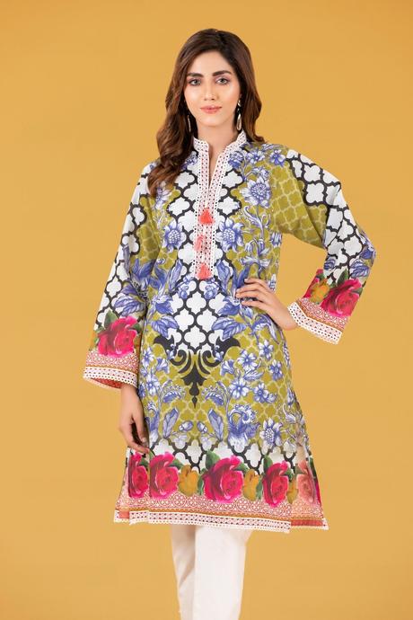 Top 5 Gul Ahmed Kurtis to wear in UK Top 5 Gul Ahmed Kurtis to wear in UK