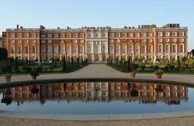 Secrets of Hampton Court, Althorp and Chatsworth on PBS