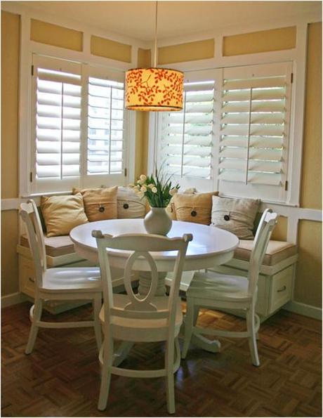 kitchen dining area with built in storage from Pretty Little House Things