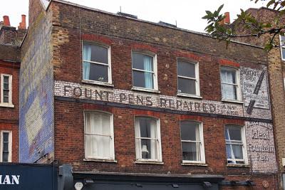 Ghost signs (101): the walk