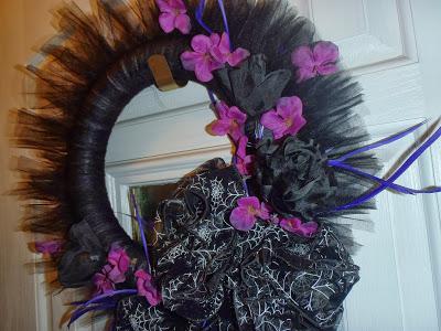 Spooky Halloween Tulle Wreath