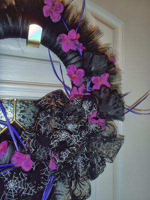 Spooky Halloween Tulle Wreath