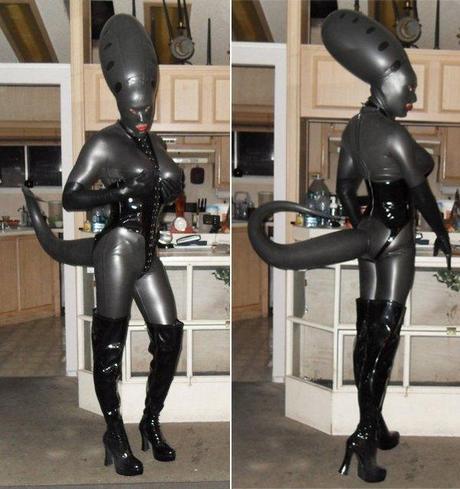 alien-latex-outfit