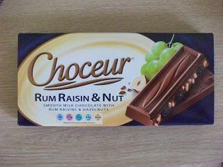 Aldi's Choceur Rum Raisin & Nut Bar Review