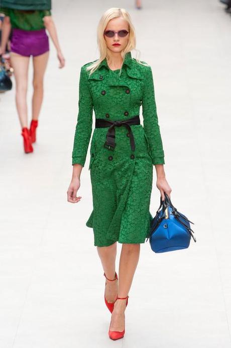 lovelostfashionfound:

Ginta Lapina - Burberry Prorsum SS 2013