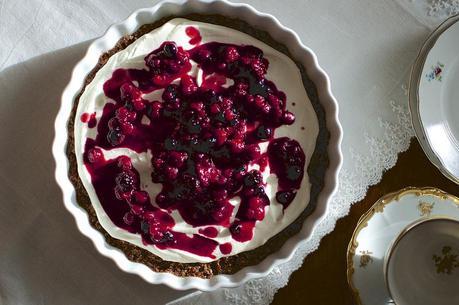 Granola and Yoghurt Pie with Berry Swirl