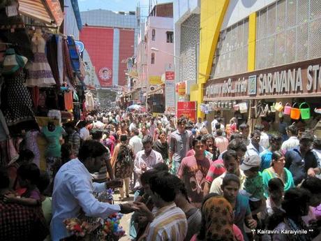 the festive spirit of  Deepavali  ~ shopping at Trichy Saradhas ....