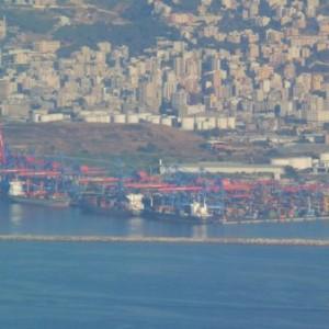 Landing_Beirut_Skyline32
