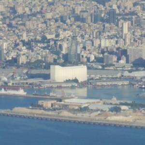 Landing_Beirut_Skyline35