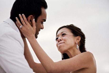 12-bridal-couple-woman-holding-man-face-sweet-ring-earring