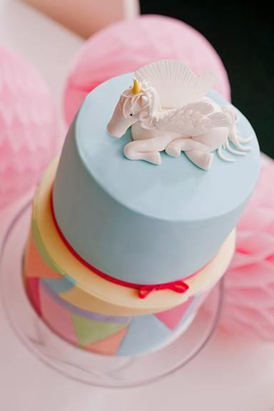 Magical Pegasus Birthday party by Louisa @ The Little Big Company