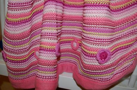 Lollipop Lane Review; Upsy Daisy Knitted Blanket