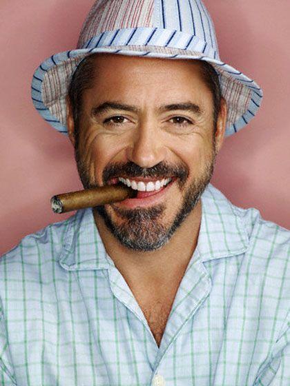 10 celebrities who smoke cigars